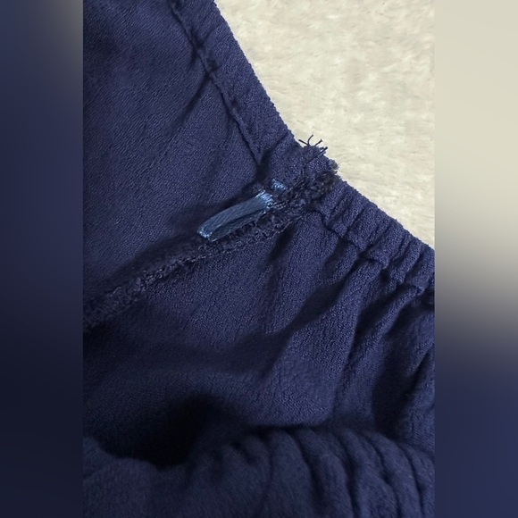 Free the Roses Blue Pleated Flutter Sleeve Tank Top Size L - Picture 11 of 13